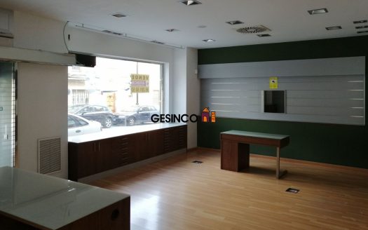LOCAL COMERCIAL TOTALMENTE ACONDICIONADO EN VENTA