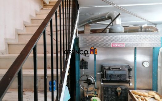 LOCAL COMERCIAL EN VENTA EN ONTINYENT – PANADERIA