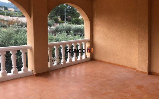 CHALET EN VENTA EN ONTINYENT – ZONA LA FAROLA