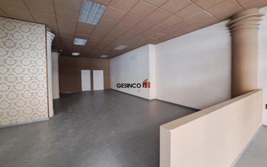 LOCAL CÉNTRICO DISPONIBLE EN VENTA O ALQUILER