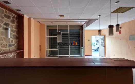 LOCAL COMERCIAL CON SALIDA DE HUMOS EN ONTINYENT