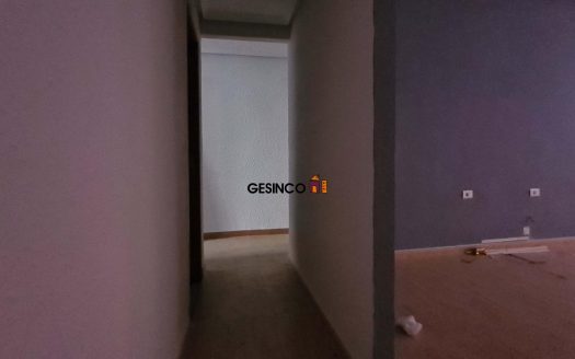 LOCAL COMERCIAL ACONDICIONADO PARA OFICINAS O COMERCIO