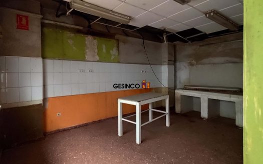 LOCAL COMERCIAL CON SALIDA DE HUMOS EN ONTINYENT