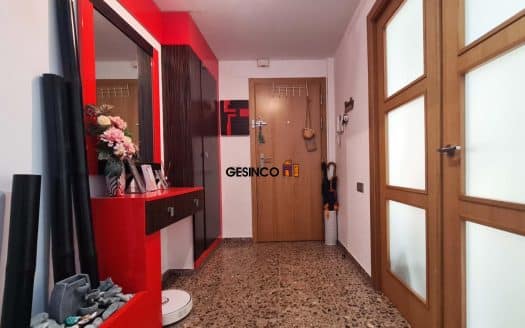 PISO CON ASCENSOR, GARAJE Y TRASTERO EN VENTA EN ONTINYENT