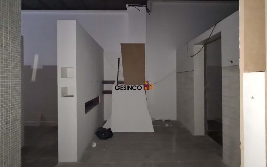 LOCAL COMERCIAL EN ALQUILER EN ONTINYENT – AMPLIA AVENIDA