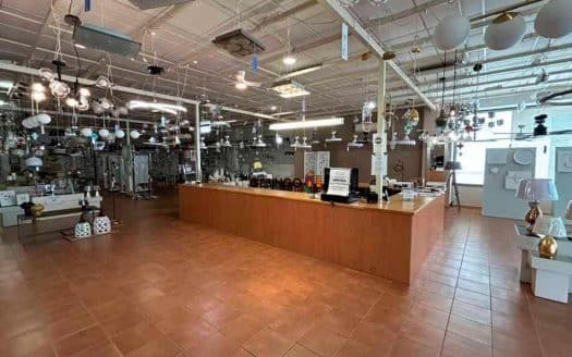 NAVE INDUSTRIAL EN PERFECTO ESTADO EN VENTA