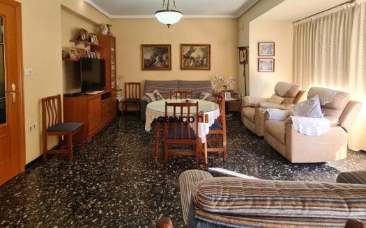 CÉNTRICA VIVIENDA EN VENTA EN ONTINYENT