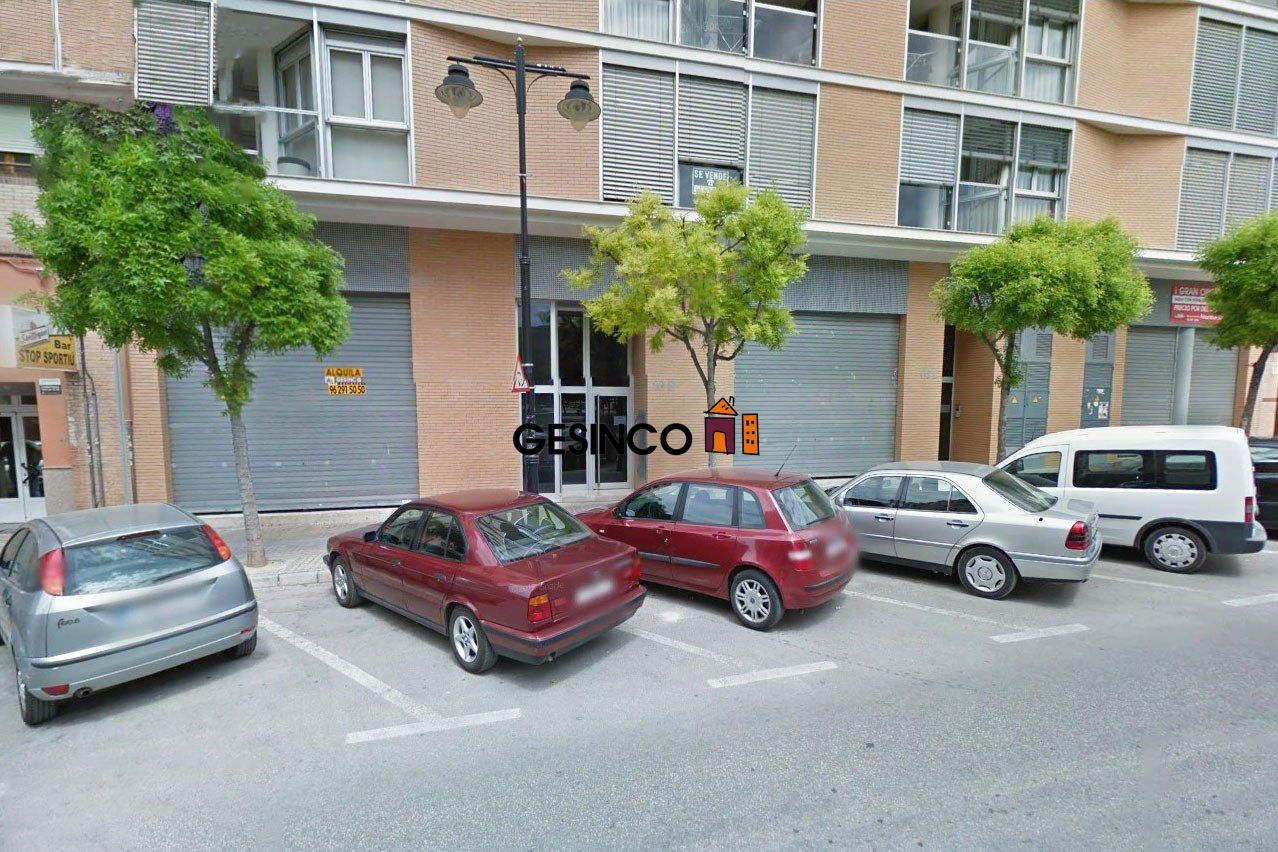 LOCAL EN VENTA Y EN ALQUILER EN AVENIDA PRINCIPAL