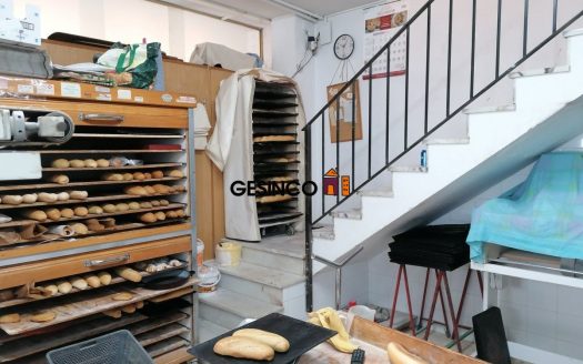 LOCAL COMERCIAL EN VENTA EN ONTINYENT – PANADERIA