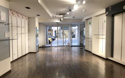 EXCELENTE LOCAL COMERCIAL CÉNTRICO EN ALQUILER