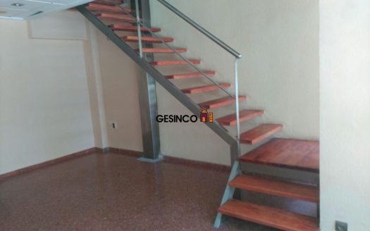 LOCAL COMERCIAL EN ALQUILER EN ONTINYENT – AMPLIA AVENIDA
