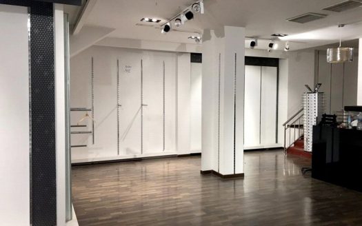 EXCELENTE LOCAL COMERCIAL CÉNTRICO EN ALQUILER