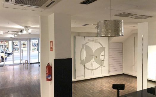 EXCELENTE LOCAL COMERCIAL CÉNTRICO EN ALQUILER