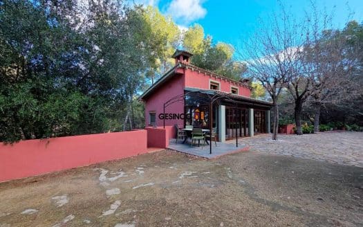 CHALET REFORMADO RODEADO DE NATURALEZA EN BIXQUERT