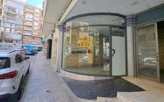 LOCAL CÉNTRICO DISPONIBLE EN VENTA O ALQUILER