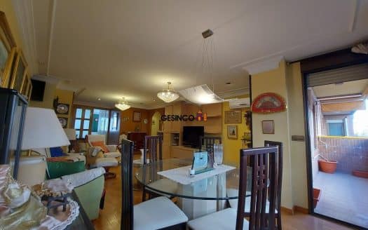 VIVIENDA EN TERCERA PLANTA CON ASCENSOR. PLAZA DE GARAJE OPCIONAL
