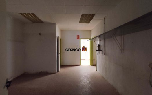 LOCAL COMERCIAL CON SALIDA DE HUMOS EN ONTINYENT