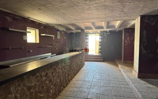 Local comercial en venta en Playa de Gandía – Oportunidad para reformar