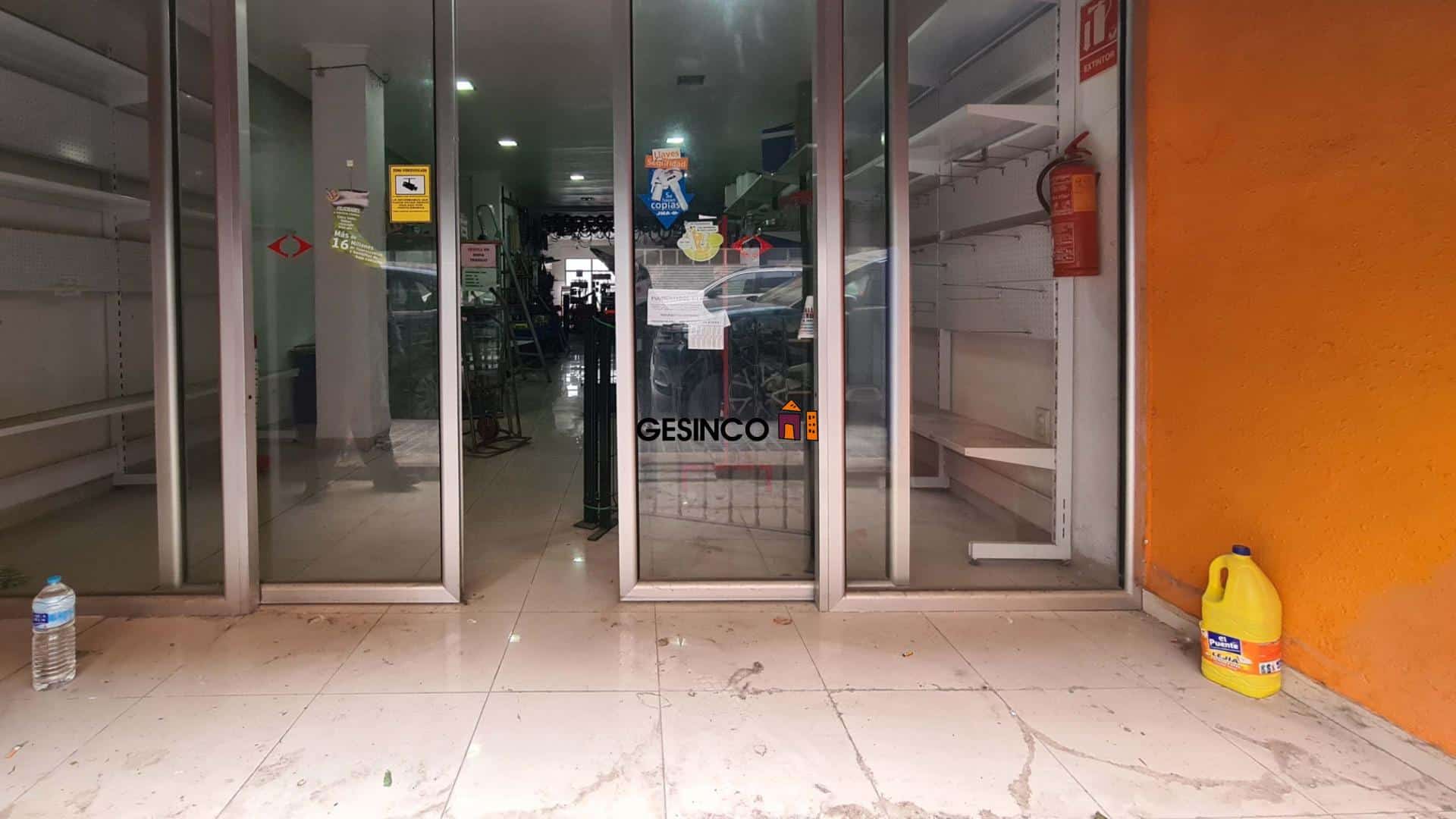 LOCAL COMERCIAL EN VENTA O ALQUILER EN ONTINYENT – BARRIO SAN JOSE