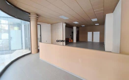 LOCAL CÉNTRICO DISPONIBLE EN VENTA O ALQUILER