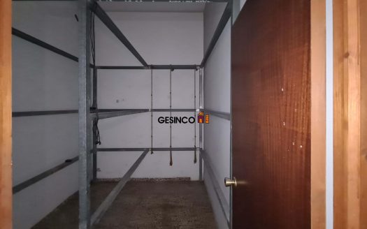 LOCAL CHAFLÁN EN LA PRINCIPAL AVENIDA DE LA POBLACIÓN