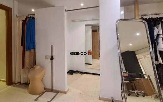 LOCAL COMERCIAL EN BUEN ESTADO EN VENTA EN ONTINYENT