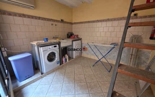 EXCELENTE CASA EN EL CASCO ANTIGUO EN VENTA O ALQUILER