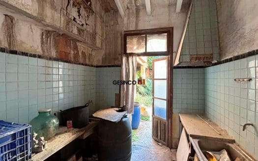 CASA DE PUEBLO PARA REFORMA INTEGRAL