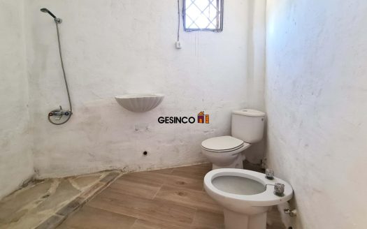 CASA RÚSTICA EN VENTA EN ONTINYENT