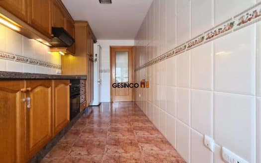 PISO CON GARAJE EN ALQUILER EN ONTINYENT