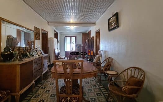 CASA EN VENTA EN AIELO DE MALFERIT