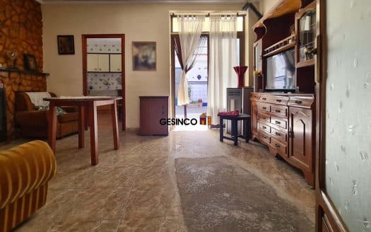 CASA PARA REFORMA EN VENTA EN AIELO DE MALFERIT