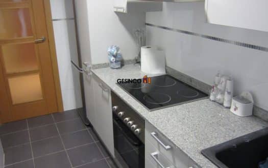 BONITO PISO AMUEBLADO EN ALQUILER