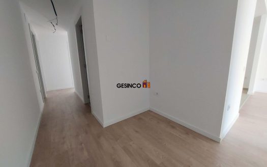 PISO EN QUINTA PLANTA A ESTRENAR CON TRASTERO Y PLAZA DE GARAJE