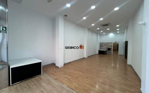 LOCAL COMERCIAL EN ALQUILER BIEN SITUADO