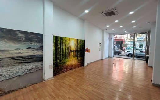 LOCAL COMERCIAL EN ALQUILER BIEN SITUADO