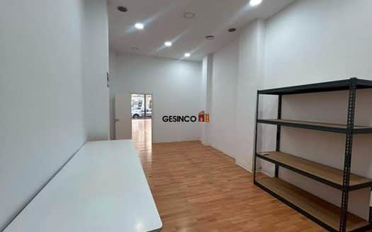 LOCAL COMERCIAL EN ALQUILER BIEN SITUADO