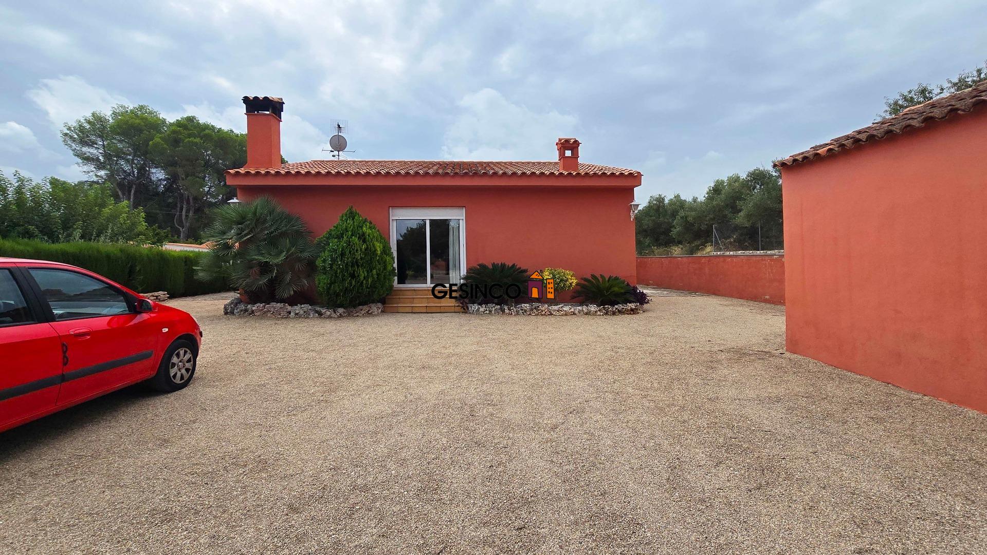 PRECIOSO CHALET EN VENTA EN ONTINYENT