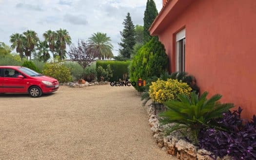 PRECIOSO CHALET EN VENTA EN ONTINYENT