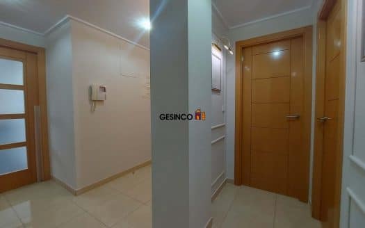 VIVIENDA EN CUARTA PLANTA CON GARAJE Y TRASTERO