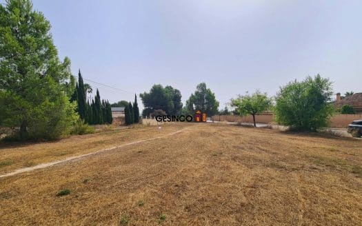 PARCELAS URBANAS EN LA URBANIZACION EL PILAR Y LAS AGUAS