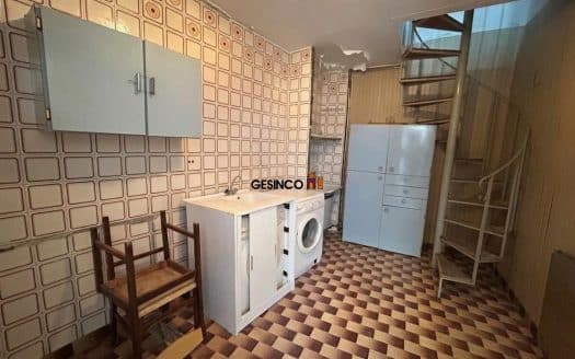 CASA DE PUEBLO CON PATIO Y TERRAZA EN ROTGLÀ I CORBERÀ