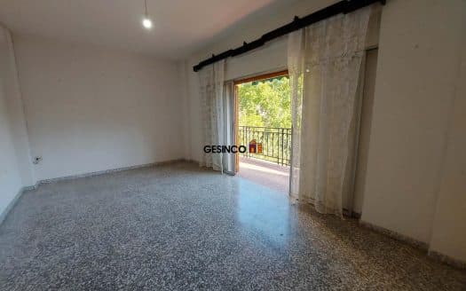 PISO PARA REFORMAR EN QUINTA PLANTA ¡¡EN ALAMEDA!!